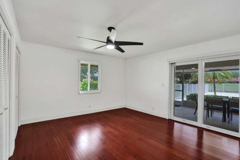 Villa ou maison à louer à Deerfield Beach, Floride: 4 chambres, 370.31 m2 № 1642426 - photo 19
