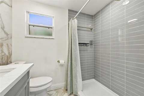 Villa ou maison à louer à Orlando, Floride: 2 chambres, 114.27 m2 № 2380554 - photo 21