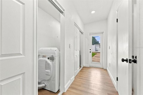 Villa ou maison à louer à Orlando, Floride: 2 chambres, 114.27 m2 № 2380554 - photo 18