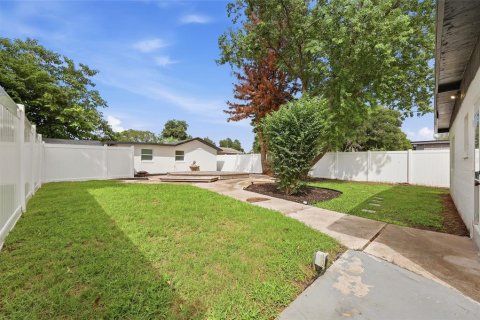 Villa ou maison à louer à Orlando, Floride: 2 chambres, 114.27 m2 № 2380554 - photo 30