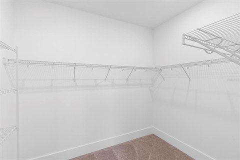 House in Orlando, Florida 4 bedrooms, 181.62 sq.m. № 1416754 - photo 23