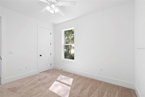 House in Orlando, Florida 4 bedrooms, 181.62 sq.m. № 1416754 - photo 30