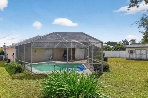 Casa en venta en Palm Coast, Florida, 3 dormitorios, 162.39 m2 № 1902504 - foto 5