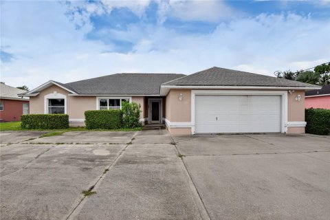 Casa en venta en Palm Coast, Florida, 3 dormitorios, 162.39 m2 № 1902504 - foto 3