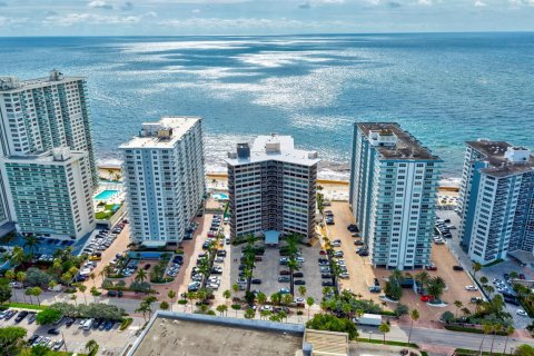Copropriété à louer à Fort Lauderdale, Floride: 1 chambre, 74.51 m2 № 2377256 - photo 9