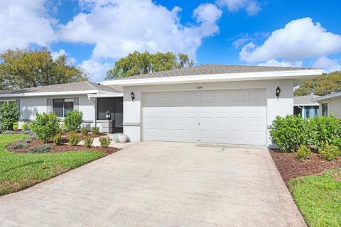 Condo in Sun City Center, Florida, 2 bedrooms № 2101882 - photo 2