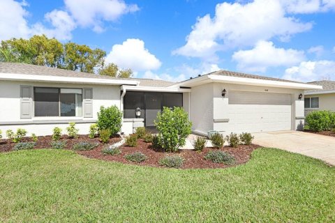 Condo in Sun City Center, Florida, 2 bedrooms № 2101882
