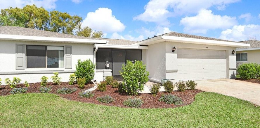Condo in Sun City Center, Florida, 2 bedrooms № 2101882
