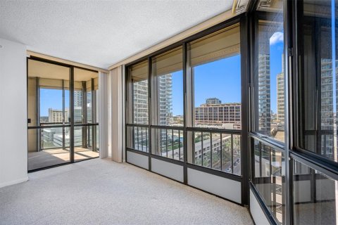 Condominio en venta en Saint Petersburg, Florida, 2 dormitorios, 163.51 m2 № 1387393 - foto 12