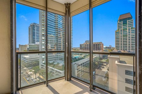 Condominio en venta en Saint Petersburg, Florida, 2 dormitorios, 163.51 m2 № 1387393 - foto 14