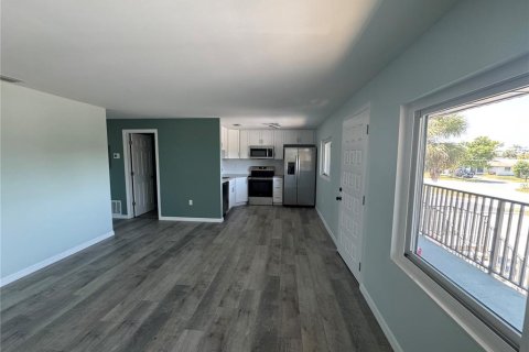 Condominio en alquiler en Venice, Florida, 2 dormitorios, 65.68 m2 № 1908499 - foto 9