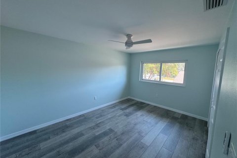 Condominio en alquiler en Venice, Florida, 2 dormitorios, 65.68 m2 № 1908499 - foto 5