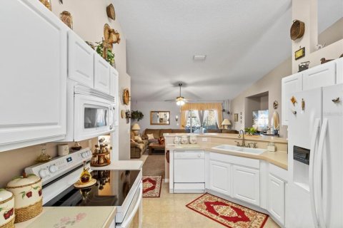 House in Citrus Springs, Florida 3 bedrooms, 155.52 sq.m. № 1736429 - photo 25