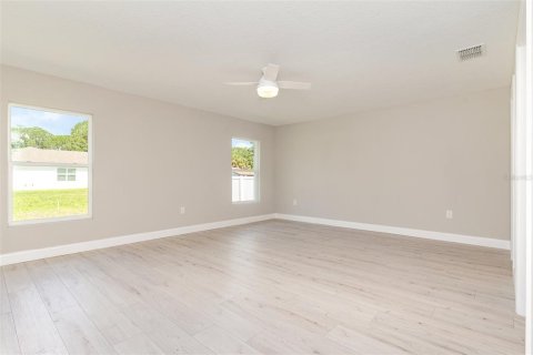 Villa ou maison à vendre à Palm Bay, Floride: 3 chambres, 168.15 m2 № 1802117 - photo 21