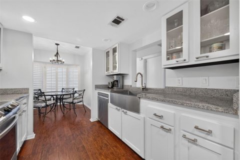 Touwnhouse à vendre à Maitland, Floride: 3 chambres, 161.09 m2 № 2406915 - photo 13