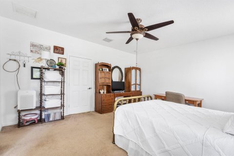 Casa en venta en Loxahatchee Groves, Florida, 4 dormitorios, 277.59 m2 № 2262180 - foto 29