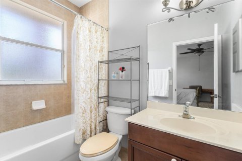 Casa en venta en Loxahatchee Groves, Florida, 4 dormitorios, 277.59 m2 № 2262180 - foto 30