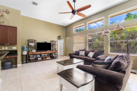Casa en venta en Loxahatchee Groves, Florida, 4 dormitorios, 277.59 m2 № 2262180 - foto 13