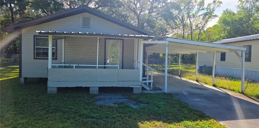 Casa en Brooksville, Florida 3 dormitorios, 89.19 m2 № 1593173