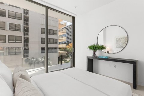 Copropriété à vendre à Miami, Floride: 3 chambres, 226.03 m2 № 2153126 - photo 15