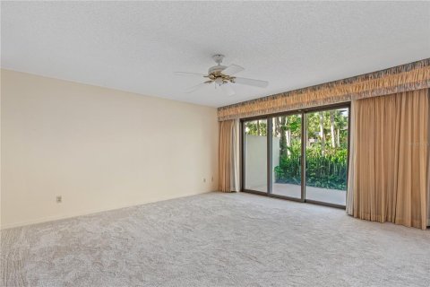 Купить таунхаус в Дейтона - Бич-Шорс, Флорида 7 комнат, 164.62м2, № 2093087 - фото 11