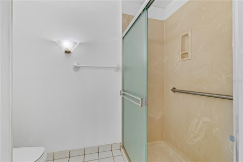 Купить таунхаус в Дейтона - Бич-Шорс, Флорида 7 комнат, 164.62м2, № 2093087 - фото 24