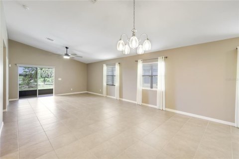 House in Lehigh Acres, Florida 2 bedrooms, 125.7 sq.m. № 1651669 - photo 20