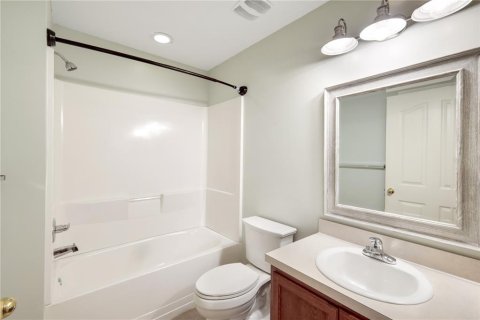 House in Lehigh Acres, Florida 2 bedrooms, 125.7 sq.m. № 1651669 - photo 3