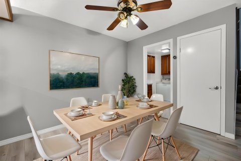 Adosado en venta en Palm Beach Gardens, Florida, 2 dormitorios, 138.24 m2 № 2187074 - foto 11