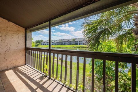 Condo in Sarasota, Florida, 2 bedrooms  № 2209164 - photo 20