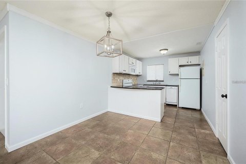 Condo in Sarasota, Florida, 2 bedrooms  № 2209164 - photo 5