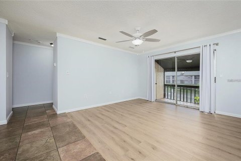Condo in Sarasota, Florida, 2 bedrooms  № 2209164 - photo 2