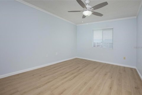 Condo in Sarasota, Florida, 2 bedrooms  № 2209164 - photo 10