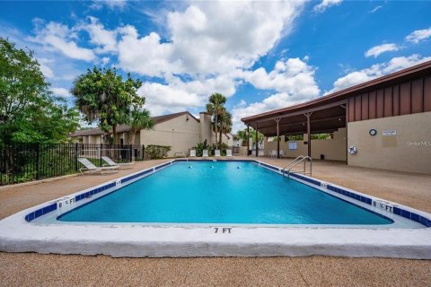 Condo in Sarasota, Florida, 2 bedrooms  № 2209164 - photo 28