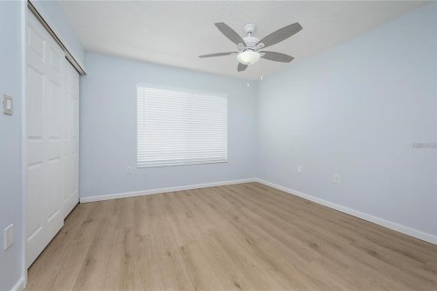 Condo in Sarasota, Florida, 2 bedrooms  № 2209164 - photo 15
