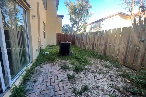 Condo in Homestead, Florida, 3 bedrooms  № 2052921 - photo 19
