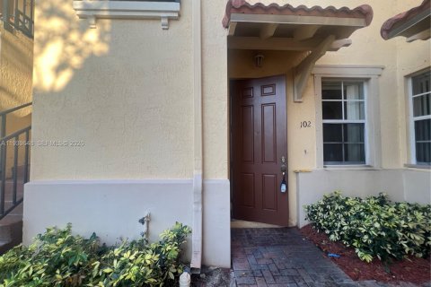 Condo in Homestead, Florida, 3 bedrooms  № 2052921 - photo 12
