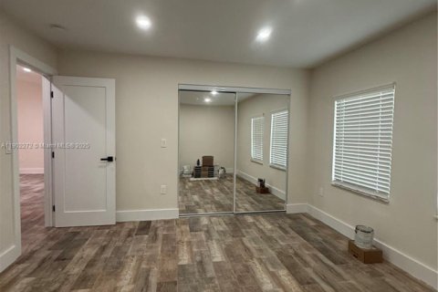 Townhouse in Miami, Florida 2 bedrooms, 95.69 sq.m. № 1953787 - photo 21