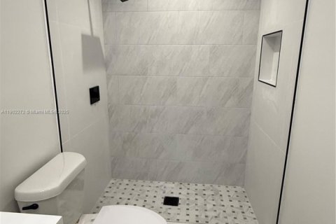 Townhouse in Miami, Florida 2 bedrooms, 95.69 sq.m. № 1953787 - photo 6