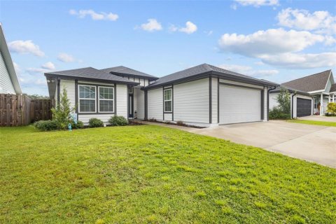 Casa en Alachua, Florida 3 dormitorios, 145.39 m2 № 2363156