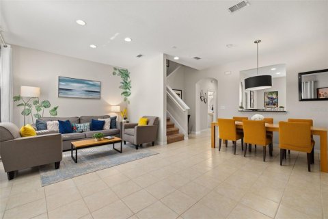Townhouse in Kissimmee, Florida 3 bedrooms, 133.31 sq.m. № 2302677 - photo 10