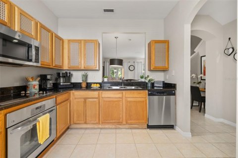 Townhouse in Kissimmee, Florida 3 bedrooms, 133.31 sq.m. № 2302677 - photo 22