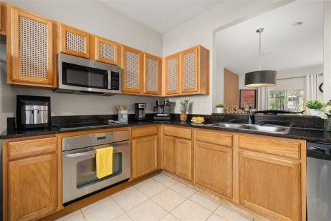 Townhouse in Kissimmee, Florida 3 bedrooms, 133.31 sq.m. № 2302677 - photo 23