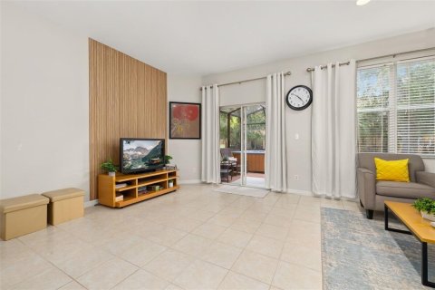 Townhouse in Kissimmee, Florida 3 bedrooms, 133.31 sq.m. № 2302677 - photo 18