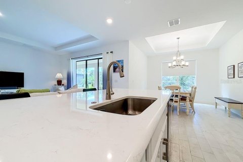 Casa en venta en Kissimmee, Florida, 2 dormitorios, 184.13 m2 № 2383725 - foto 20