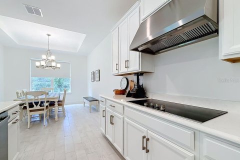 Casa en venta en Kissimmee, Florida, 2 dormitorios, 184.13 m2 № 2383725 - foto 19