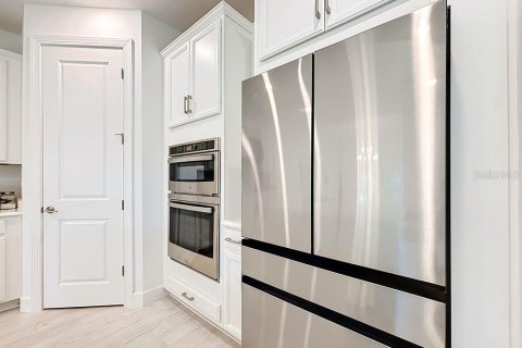 Casa en venta en Kissimmee, Florida, 2 dormitorios, 184.13 m2 № 2383725 - foto 17