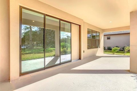 Casa en venta en Kissimmee, Florida, 2 dormitorios, 184.13 m2 № 2383725 - foto 4