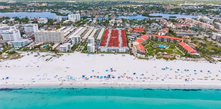 Condo à Sarasota, Floride, 2 chambres  № 2434861