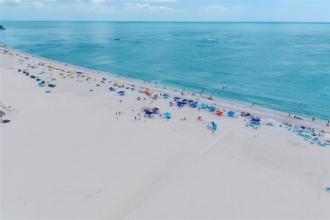 Copropriété à vendre à Sarasota, Floride: 2 chambres, 77.67 m2 № 2434861 - photo 3